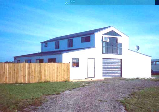Barn1